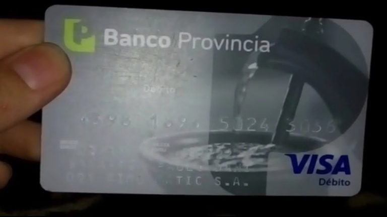 Guía completa: tarjeta de crédito por delante y detrás